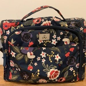 Jujube Classical Convertible in Midnight Posy